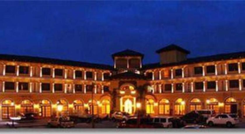 Planta Centro Bacolod Hotel & Residences Exterior foto
